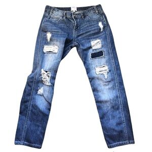 Twelve by ontwelve crop leg distressed patch jean size 26
